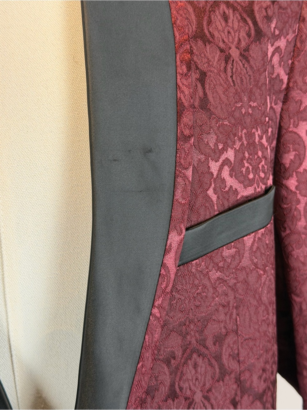 Mens dinner jacket blazer coat brocade jacquard, satin collar old Hollywood goth - Picture 13 of 13